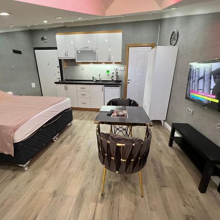 Levent Palace Otel Stdyo Истанбул Екстериор снимка