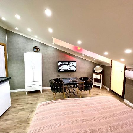 Levent Palace Otel Stdyo Истанбул Екстериор снимка